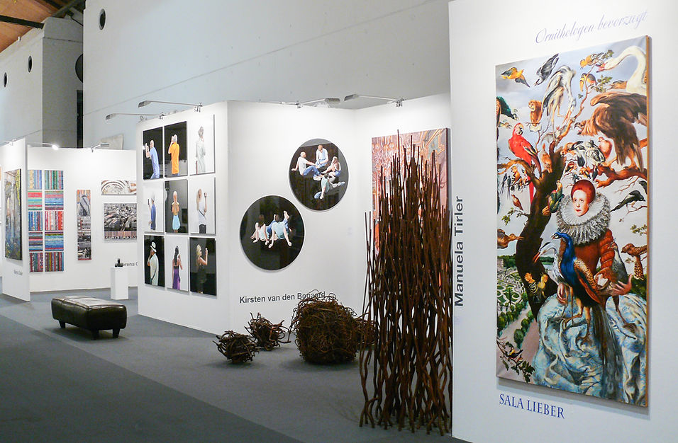 Standbild Art Karlsruhe 2014 (2).jpg