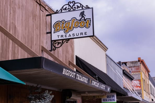 Sasquatch Emporium Store for Sale in Washington