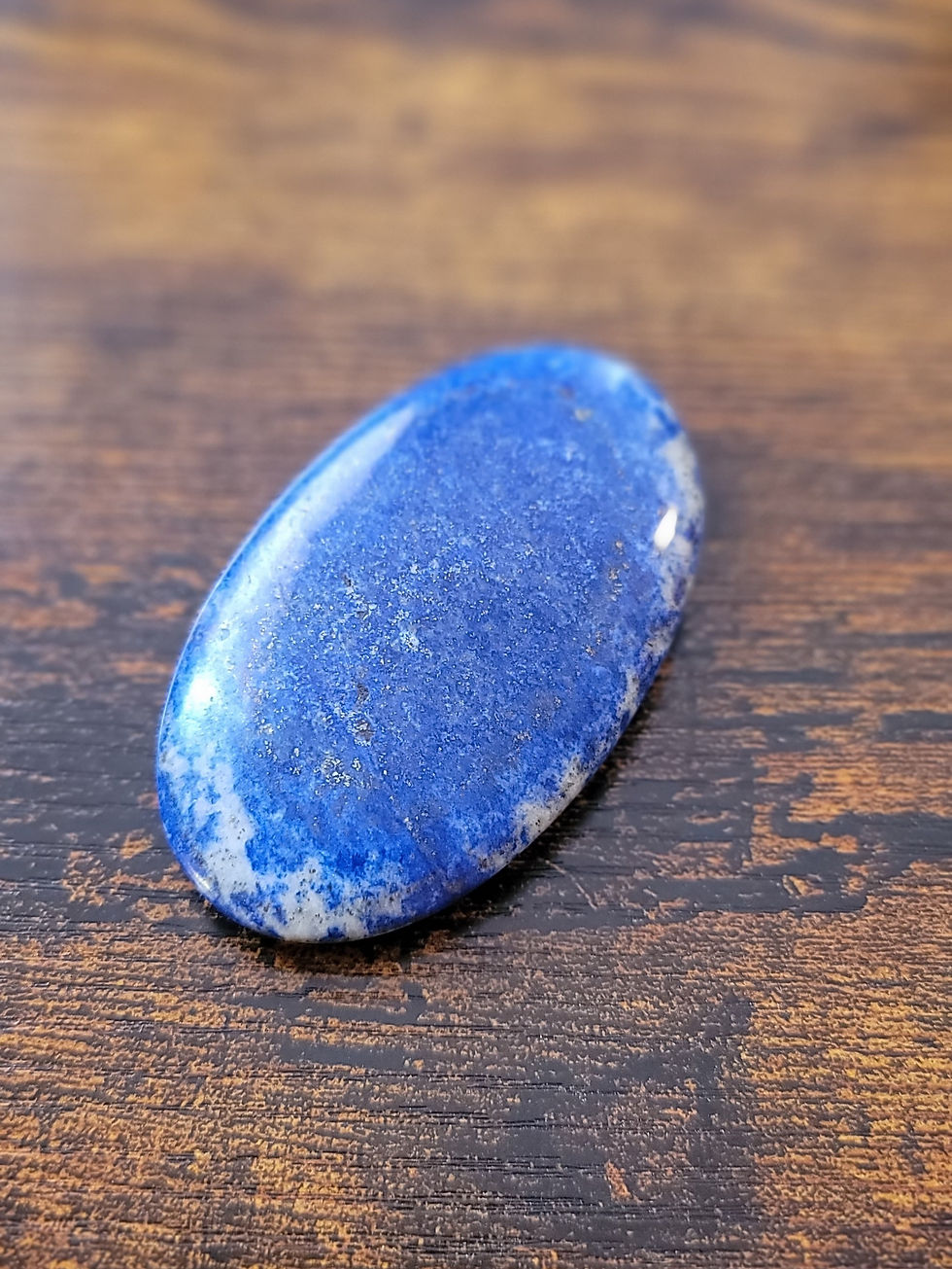 Lapis Lazuli Palm Stone – Inner Vision & Divine Connection