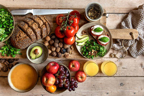 Voor grotere gezelschappen bieden we volledige food & beverage arrangementen aan met zoveel mogelijk biologische producten.