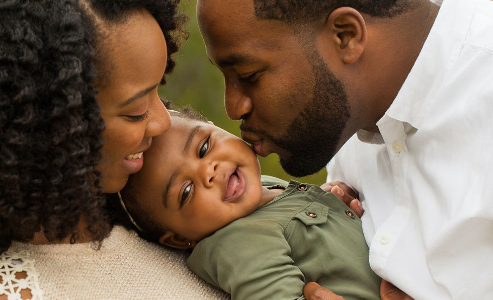 After Baby: Navigating Relationship Changes in Early Parenthood