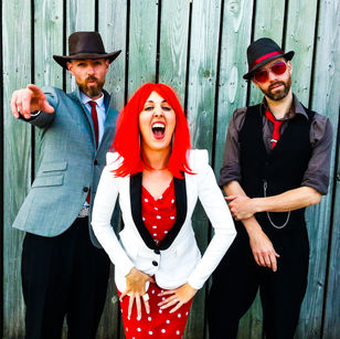 Rumdog Billionaire wedding and party band posed photo at wedding event