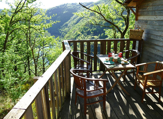 Hêtre sous le charme - Cabane dans les arbres en Corrèze - "Des Chesnaies" - Terrasse
