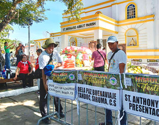 Annual Himuloan Festival held in Ocampo Parish