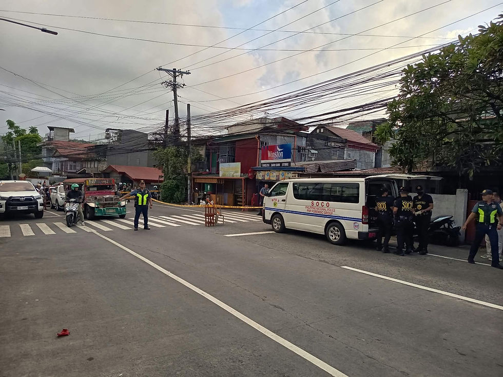 MEMBERS of the Daraga Municipal Police Station cordon off the scene of the shooting in which broadcaster Adrian “Golden Boy” Loterte was slain while attending to his bakery in Barangay San Roque, Daraga, Albay. Photo courtesy of PRO 5