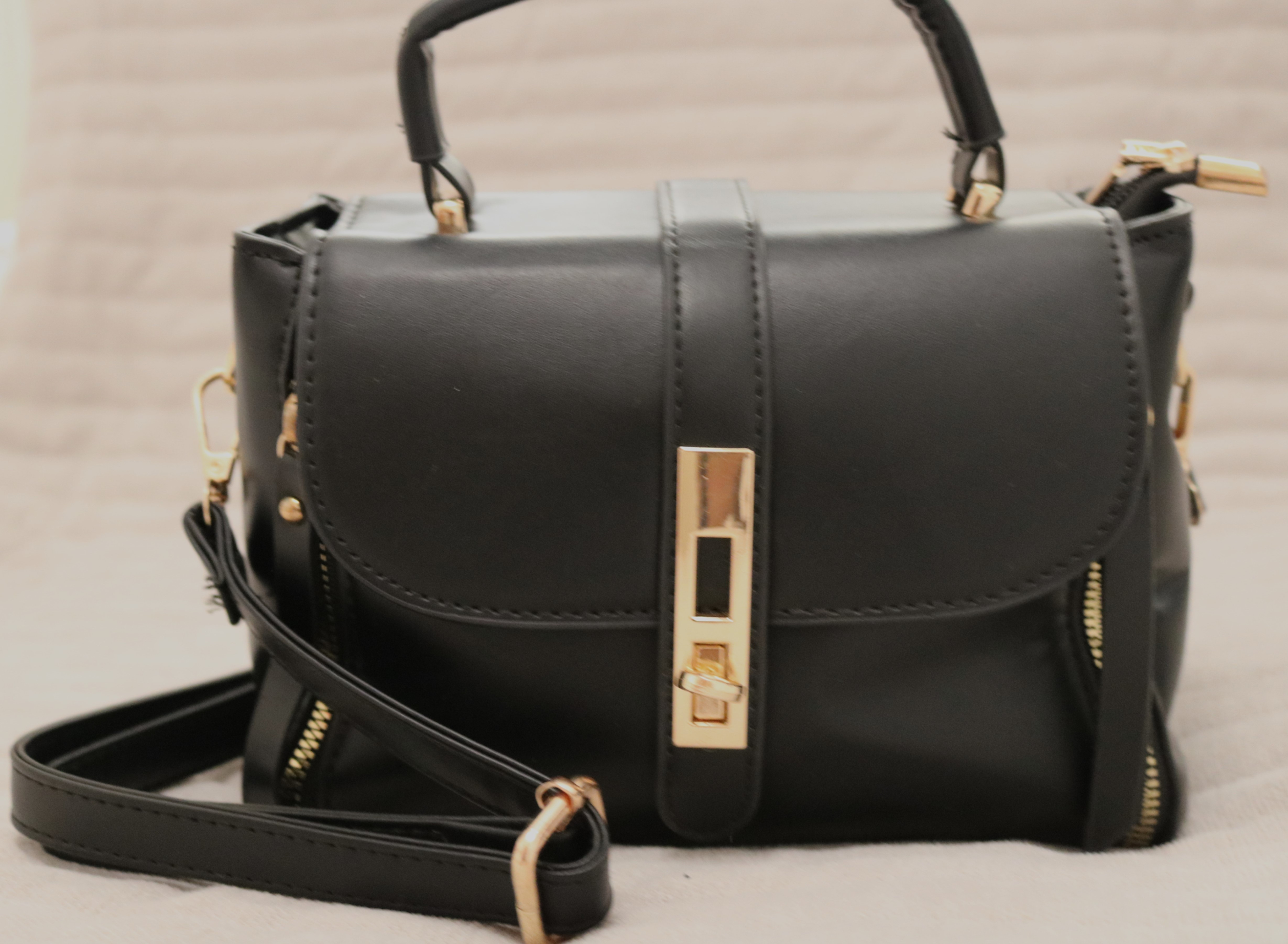 Onyx bag