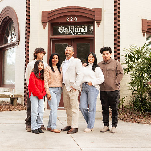 Sal Ramos with Family.jpg