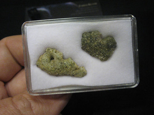 Trinitite - 2.23g.JPG