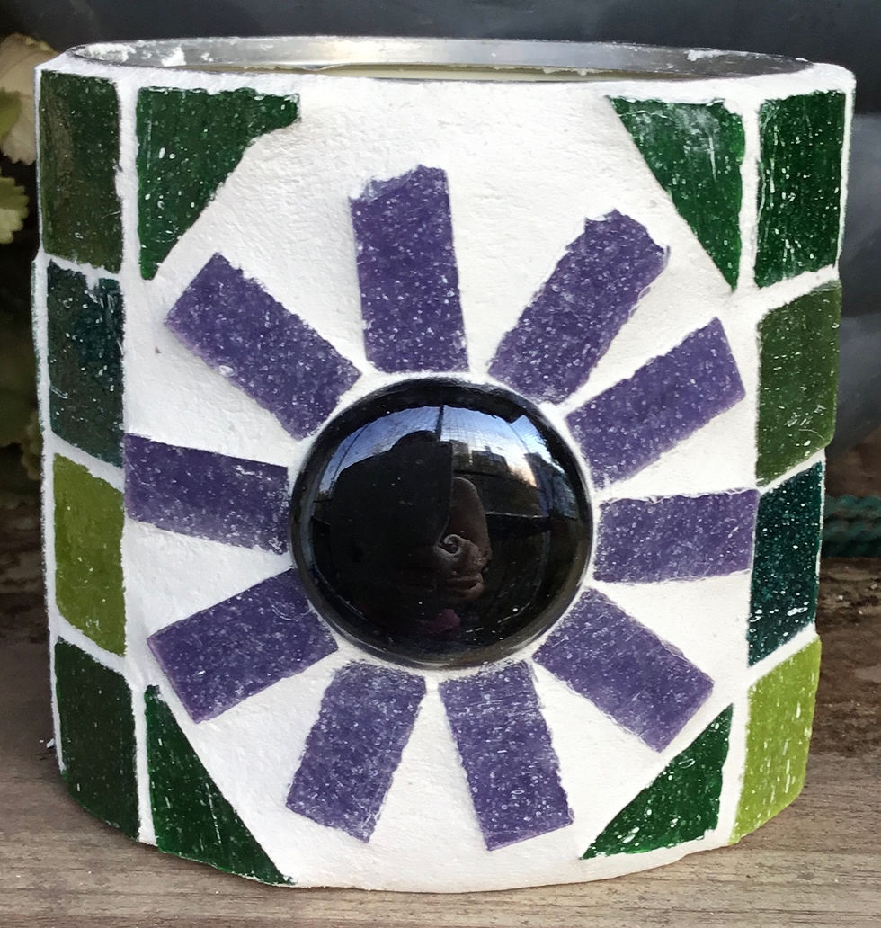 Miniatura: Macetas en mosaiquismo