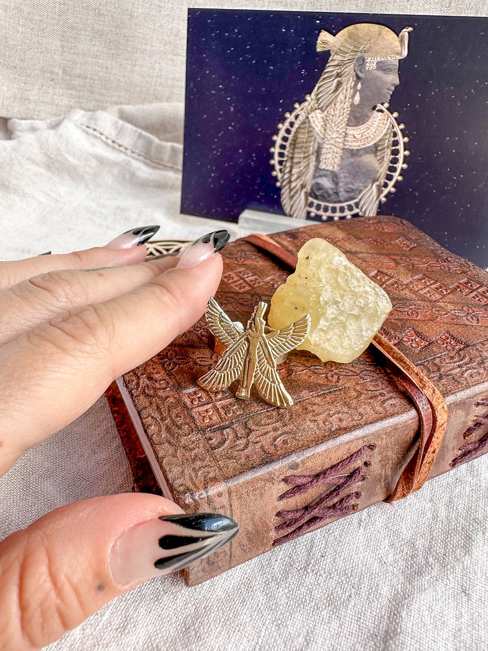 Miniatura: Anel em cobre com Isis 
