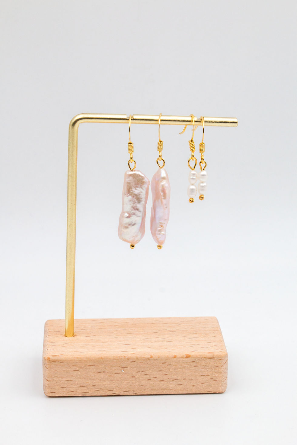 Miniaturbild: Dangling Pearl Earring - The Couple