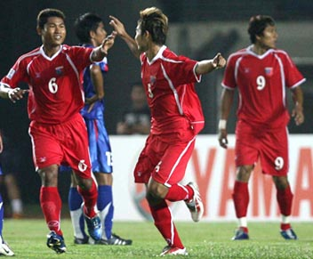 Myanmar using the model during the 2008 AFC Suzuki Cup