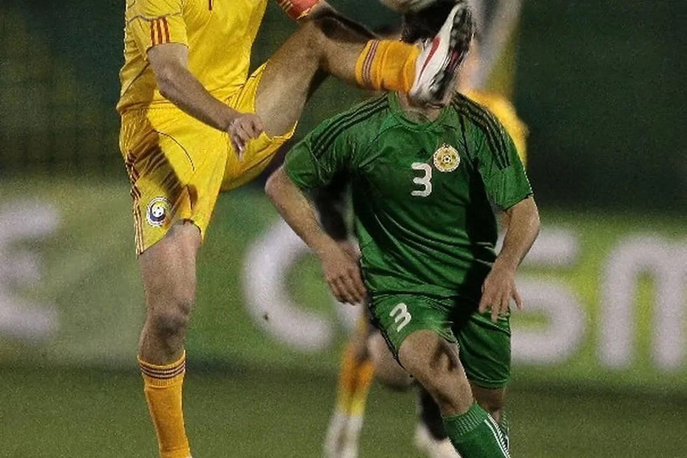 Turkmenistan wearing the shirt when they played Romania in 2012