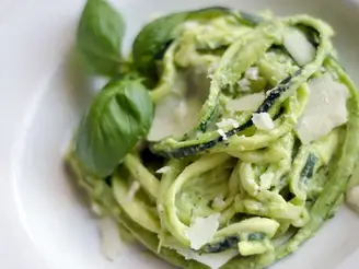 Recipe: Zucchini Pasta with Creamy Avocado Pesto