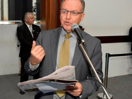 Mochi Solicita Semáforo e Cobra Relicitação da Malha Oeste e BR-163