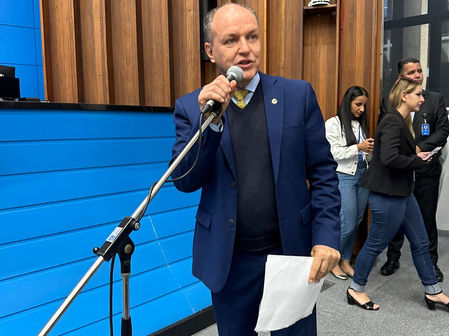 Nesta terça-feira, 16, em sessão plenária da Assembleia Legislativa MS, o deputado estadual Junior Mochi (MDB) fez importantes anúncios sobre duas questões relevantes para a população do estado.