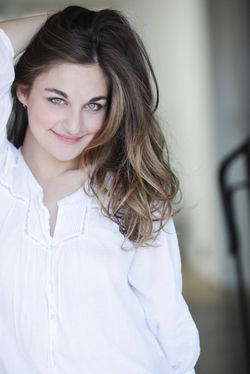 Alexandra Soumm