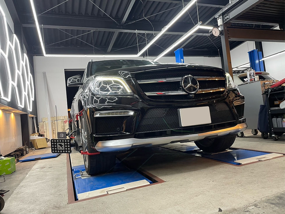 メルセデスベンツ/Mercedes-Benz/GL63/AMG/X166/GL550/エアサス点検/左フロントエアサス交換/エアサスキャリブレーション/ホイールアライメント調整/クーラント漏れ/クーラントパイプ/ホース交換