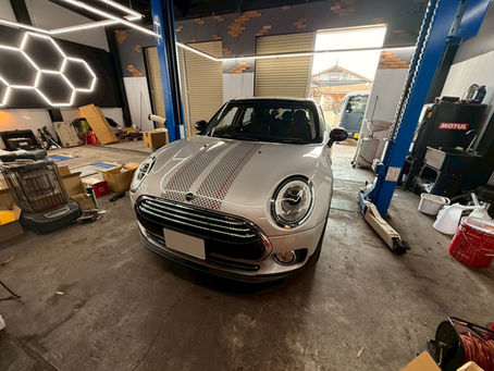 MINI/F54/車検作業/エンジンオイル交換/エアコンフィルター交換/バッテリー交換/ワイパー交換/ブレーキフルード交換