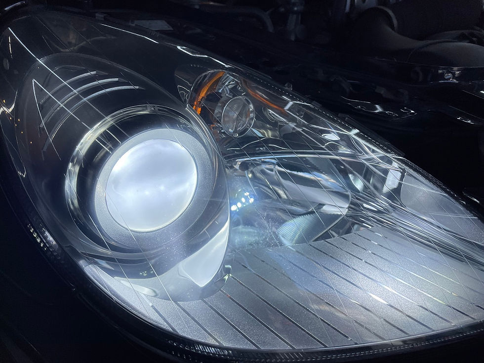 BMW-X5[E70]/左右ヘッドライト磨きクリーン/H/L/黄ばみ/スチーマー施工/R6年度より車検審査基準変更