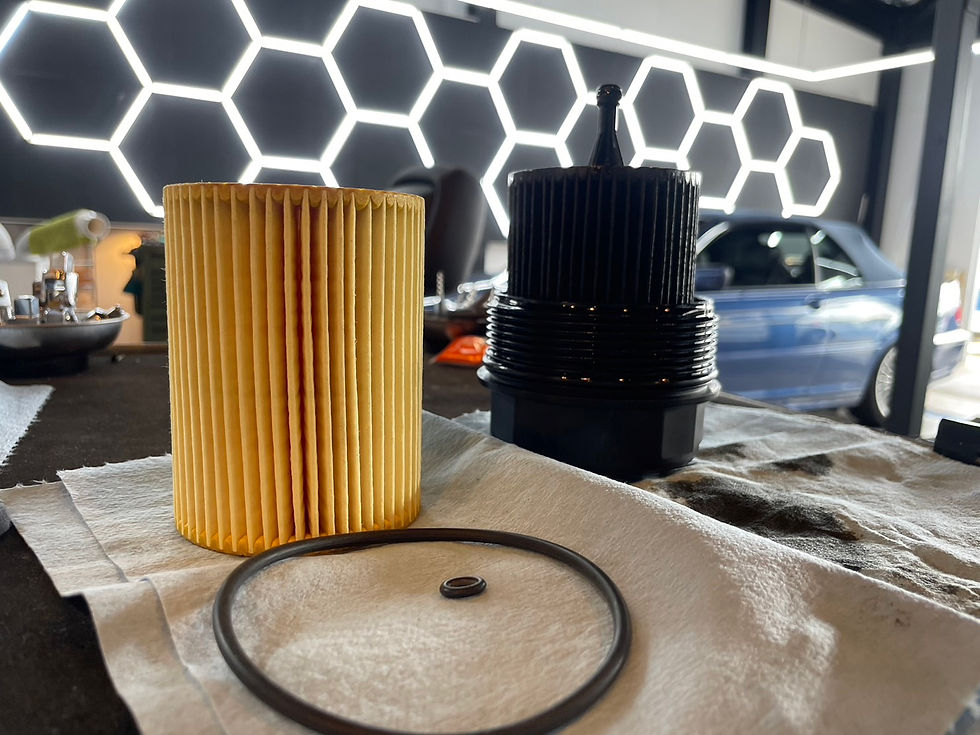 Mercedes-Benz/メルセデスベンツ/Eクラス/W212/E350/Bluetec/E250/E63/エンジンオイル及びオイルフィルタ交換/スタビライザーコネクティングロッド交換