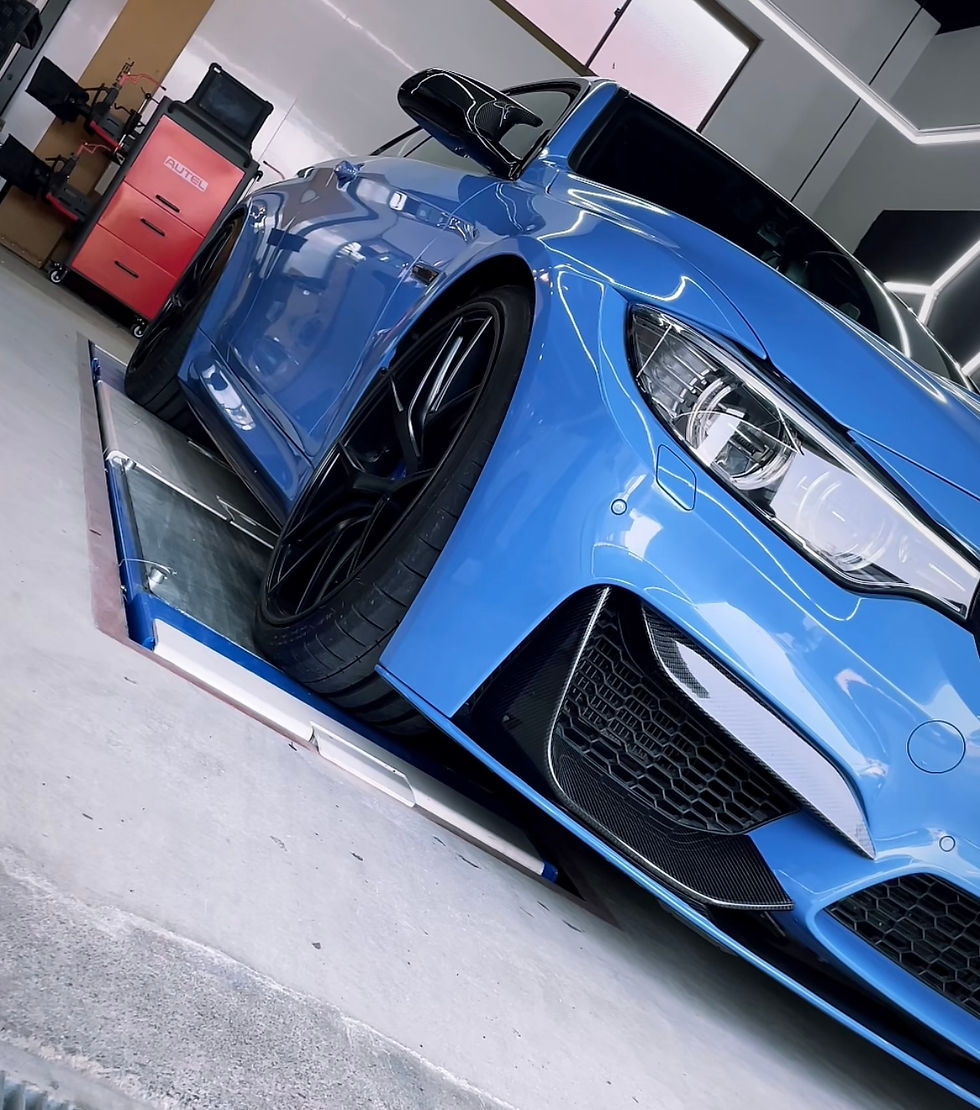 BMW M4/F82/サブコン取付け/サブコンピューター取付け/カスタム/コンピューターチューニング/パーツ持ち込み