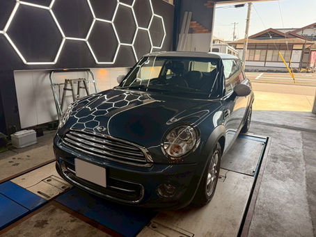 MINI/R56/1年点検/定期点検/オイル交換/アライメント調整