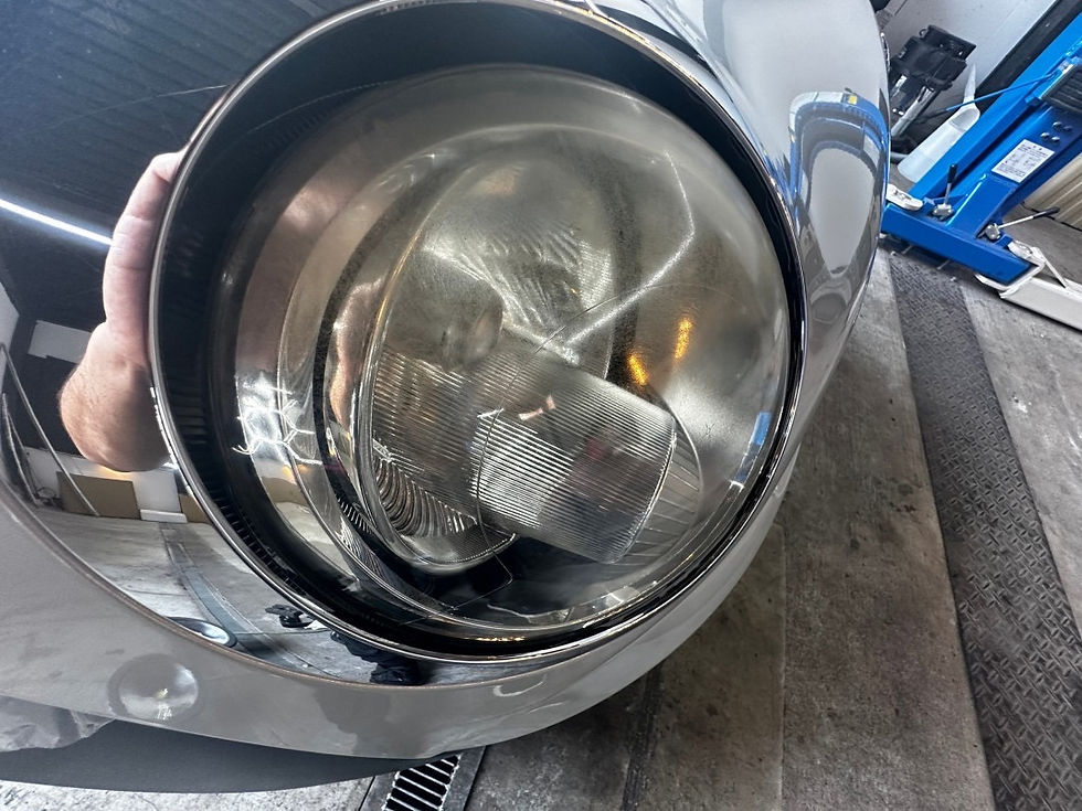 MINI/ヘッドライト黄ばみ/ヘッドライト磨き・コーティング