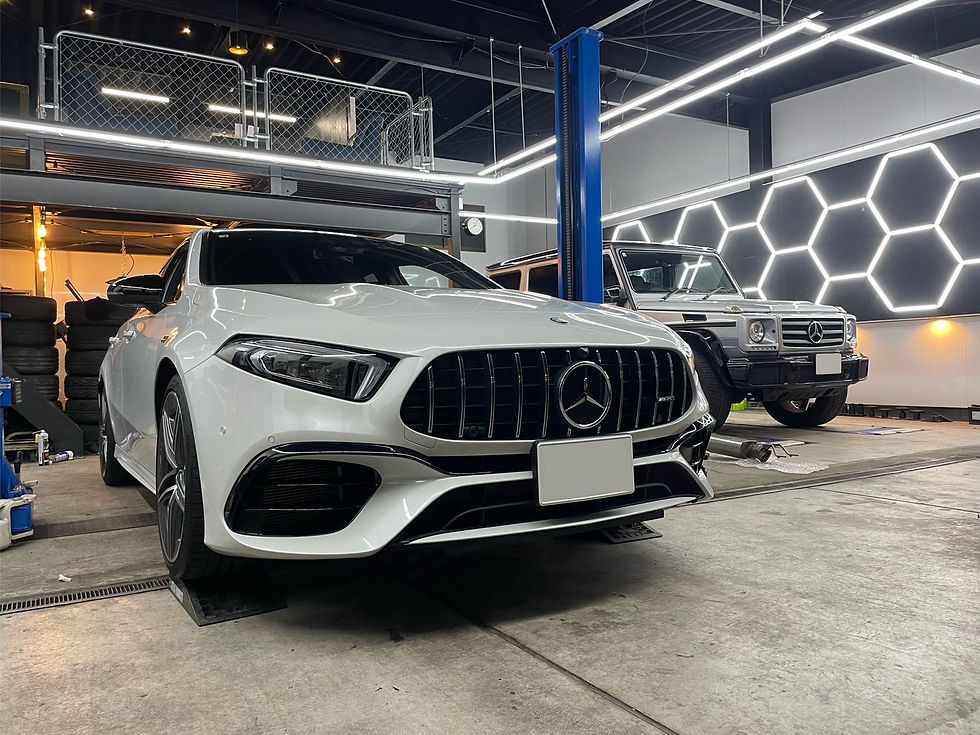 メルセデスベンツ/Mercedes-Benz/A45S/AMG/W177/アクラポビッチマフラー取付け/AKRAPOVIC/リアバンパー脱着/テールランプ脱着/カスタム/マフラー交換
