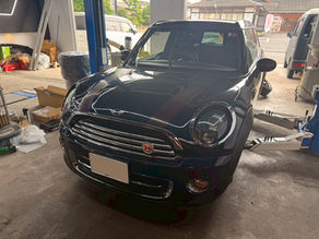 MINI/R56/車検整備/エンジンオイル交換/ブレーキフルード交換/ワイパー交換/エアコンフィルター交換/ファンベルト交換/バッテリー交換/リアブレーキパッド、ディスク交換