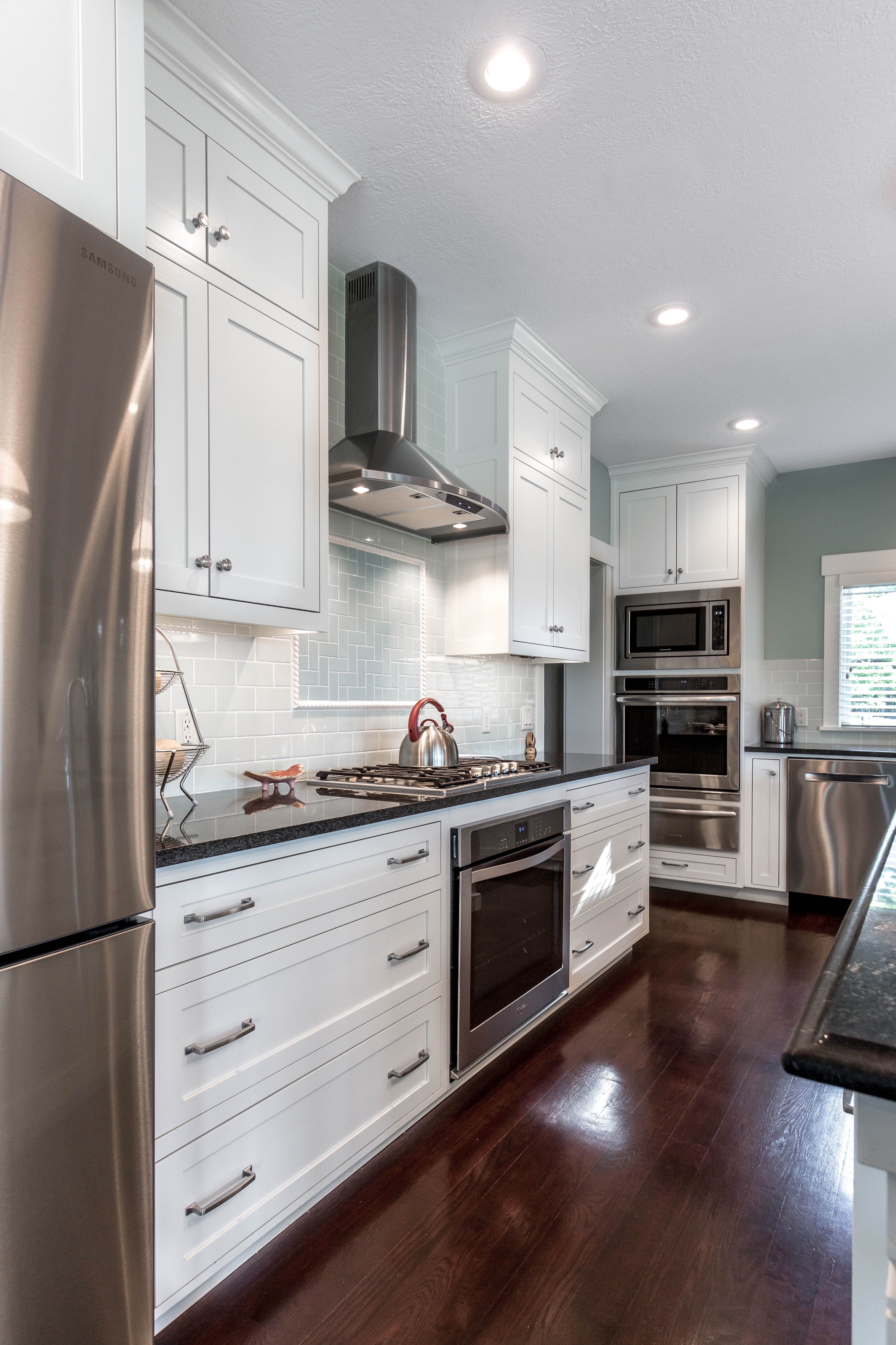 Custom Cabinets | Dave's Custom Woodworking, Inc. | United 
