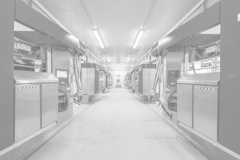 DeLaval robotic dairy by HPR