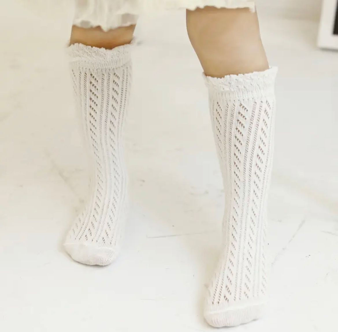 גרבי ברך דקות