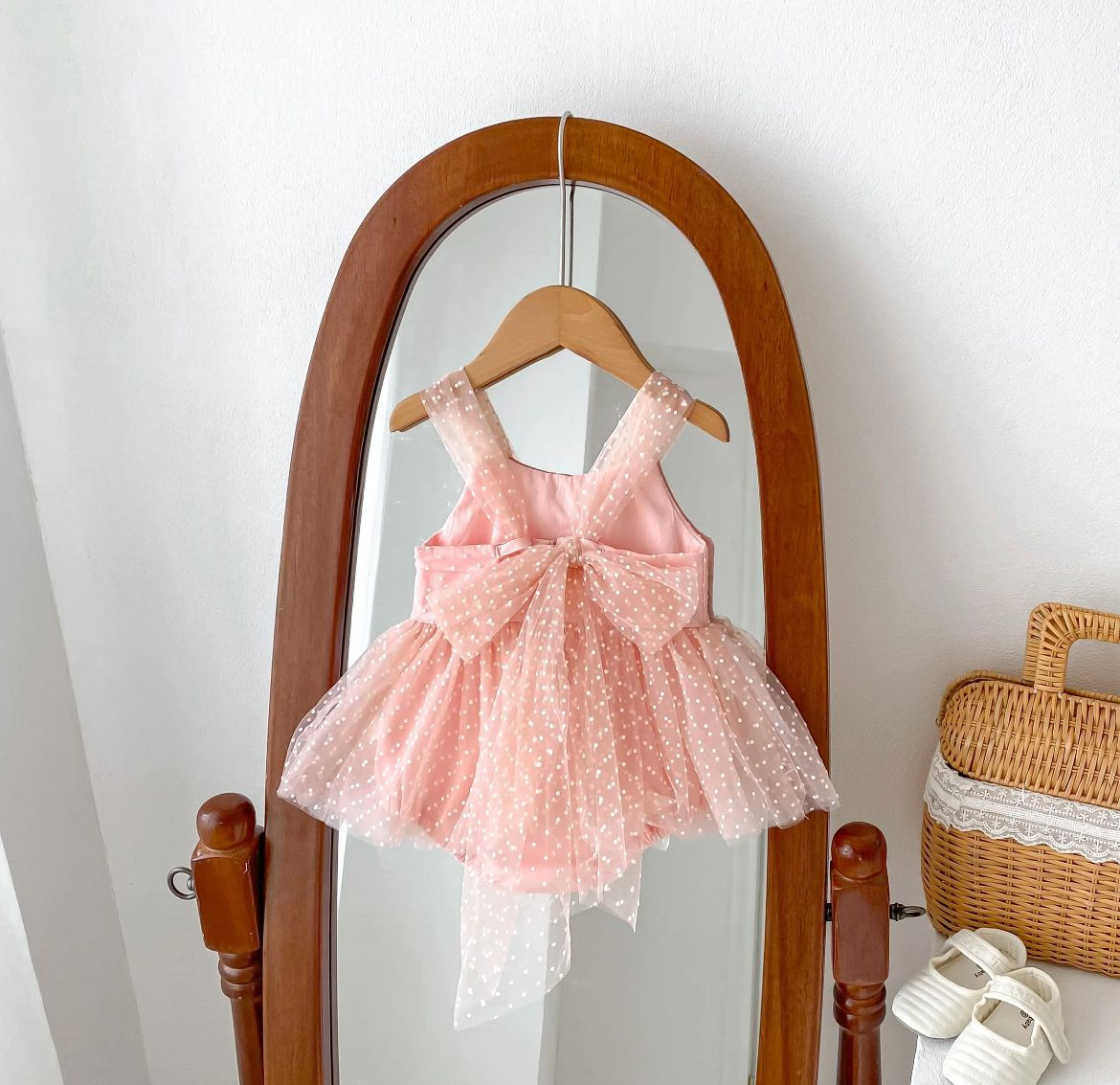 שמלת שושבינה אליאן