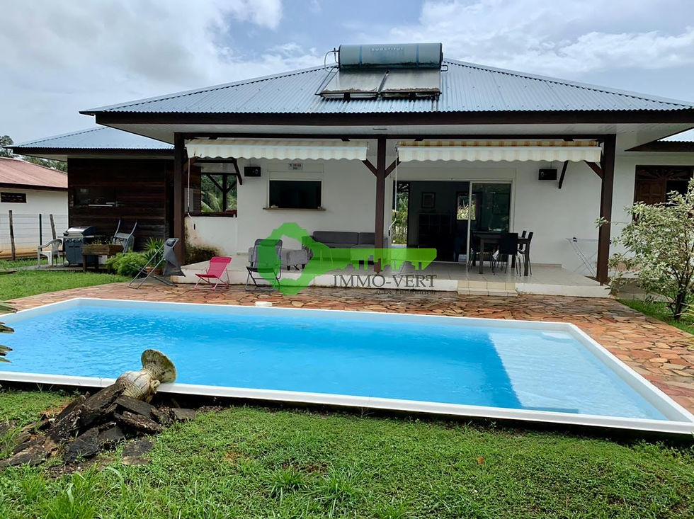 IMMO-VERT : 315 000 € belle maison T4 à Macouria. Style séduisant, cuisine aménagé, 3 ch climatisées...