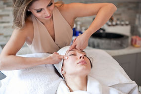 best ageing treatment in londoon at affordable price.