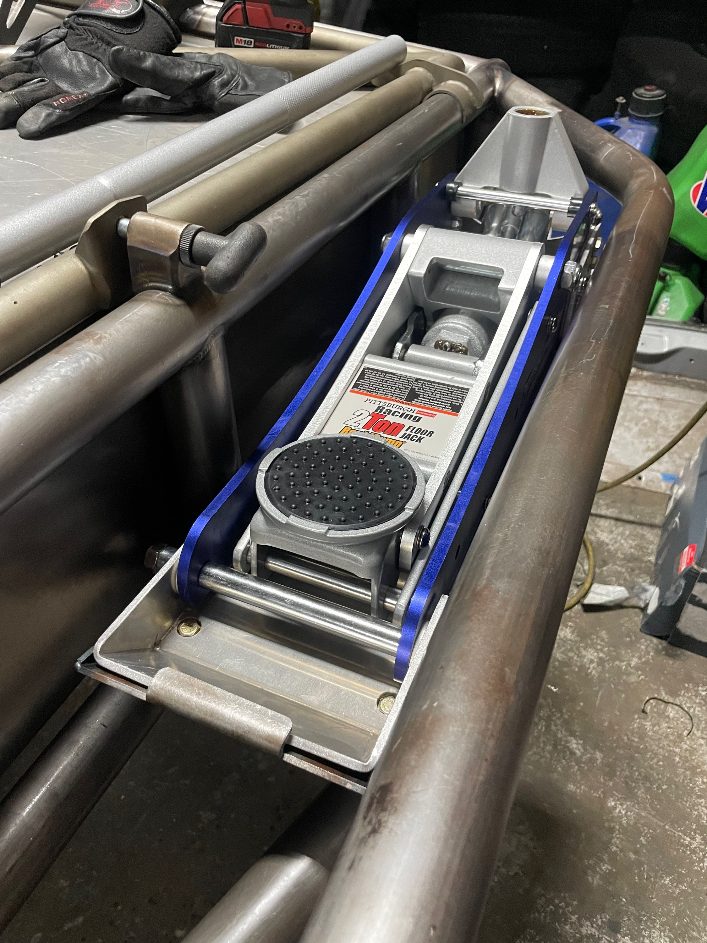 2 ton Harbor freight jack mount and skid