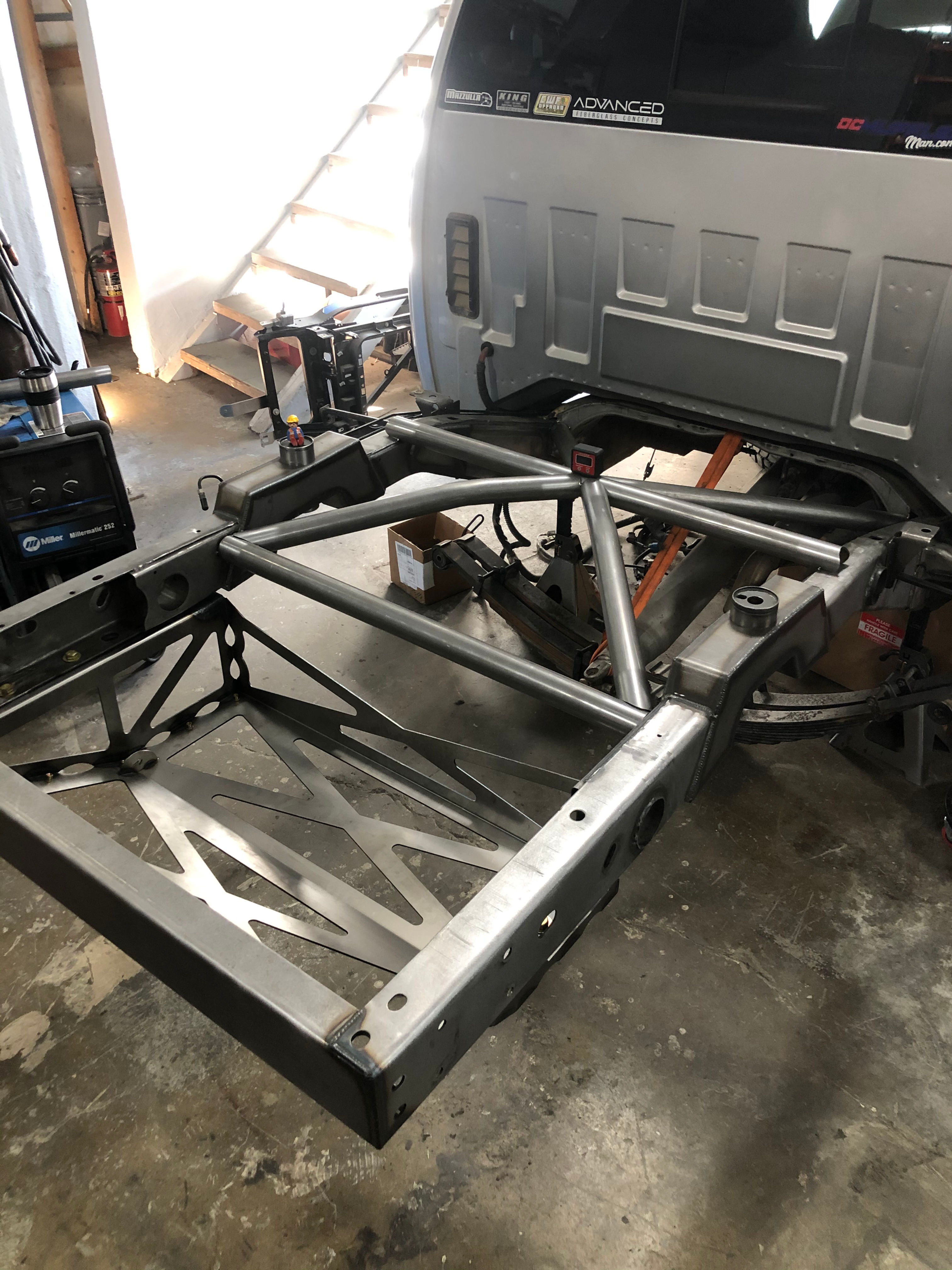 Izzy Fab 07-18 Chevy/GM Rear Chasis Lacing