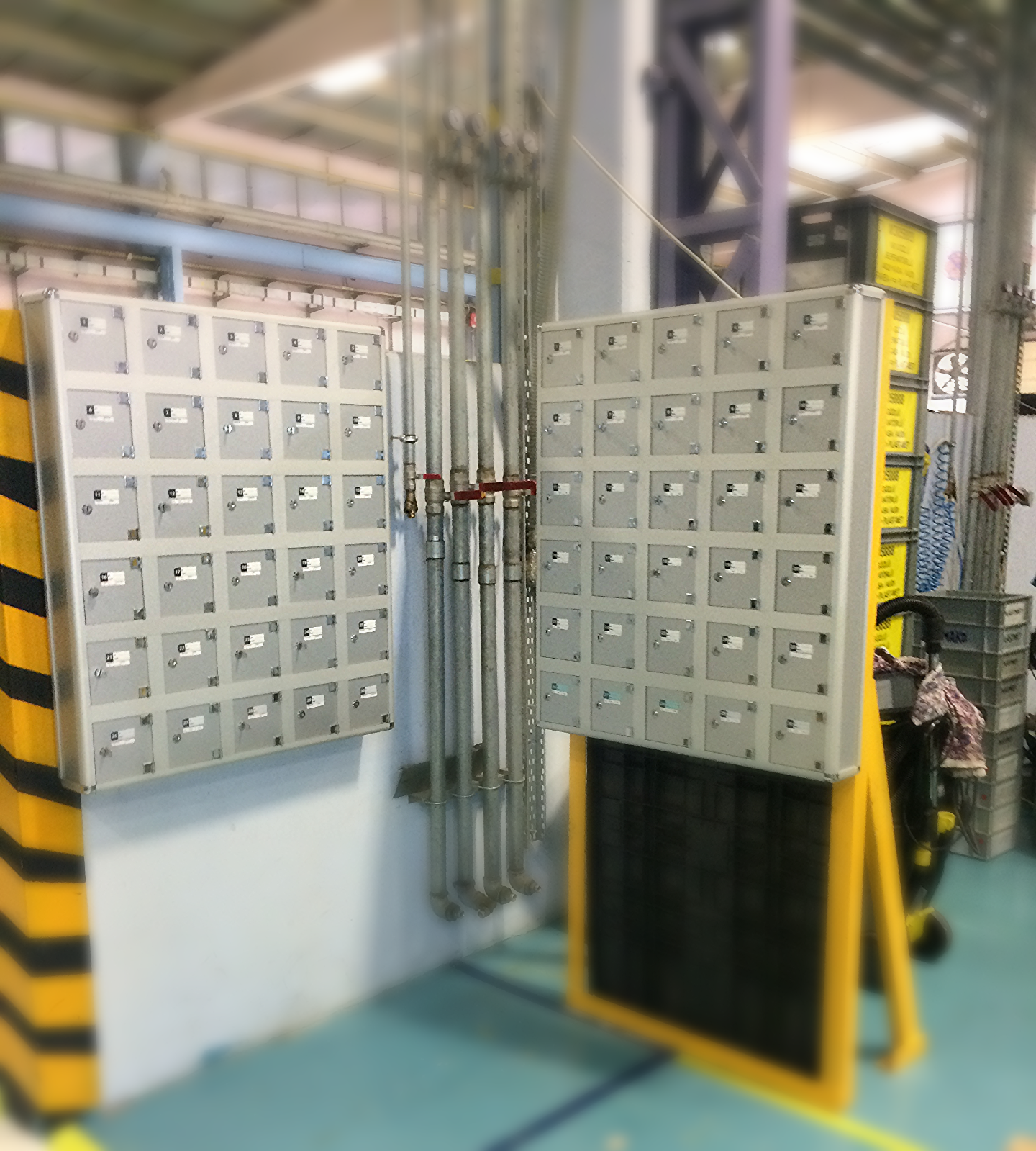 TELEFON DOLABI