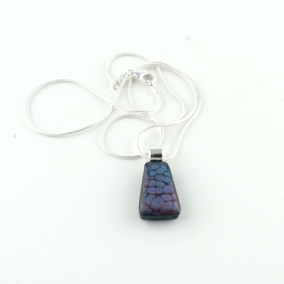 Thumbnail: Small Resin Necklace