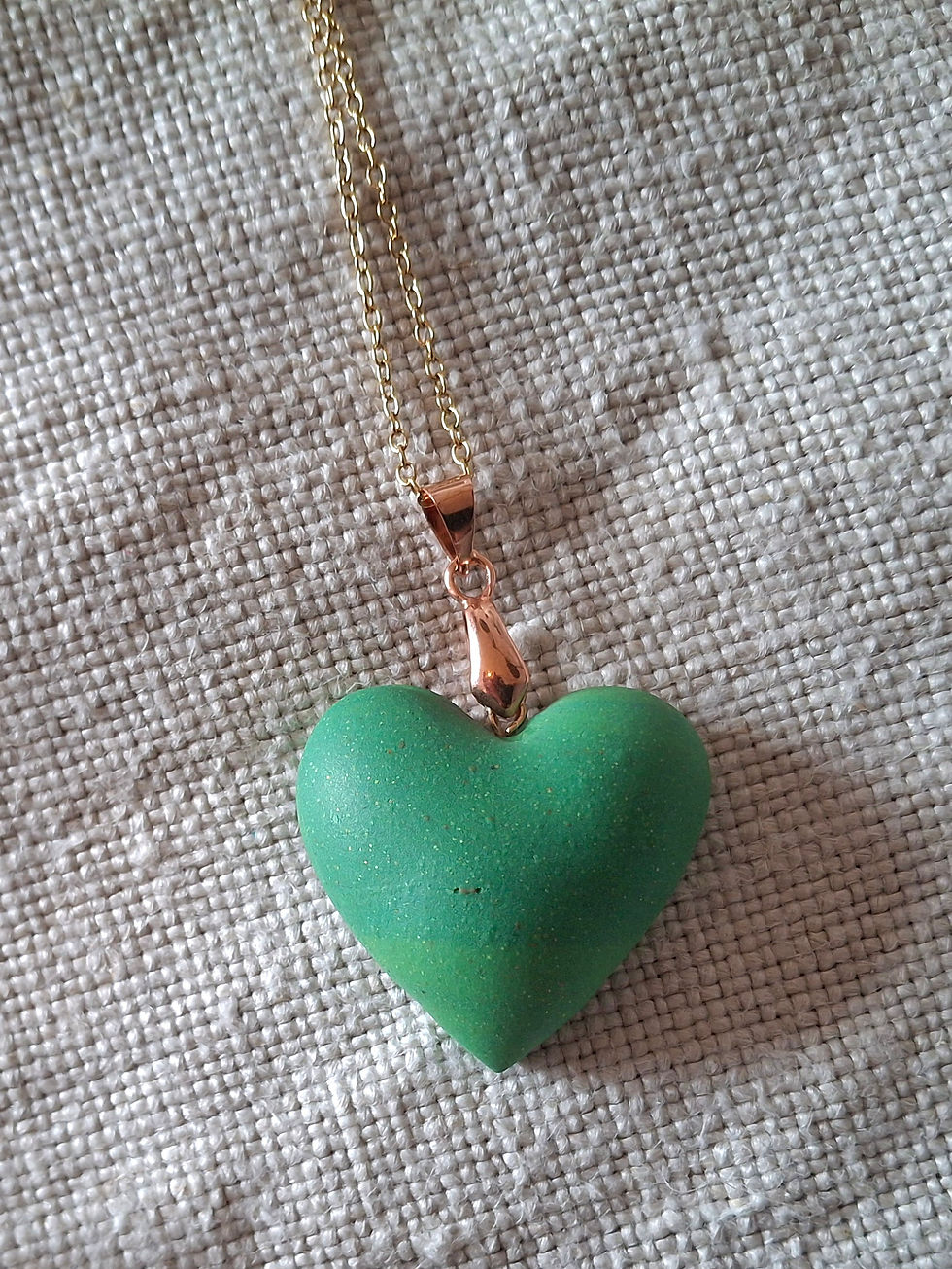 Thumbnail: Beautiful heart necklace size L