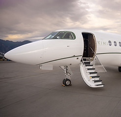 aeroport-varois-jet-privé-la-mole-saint-tropez.jpg