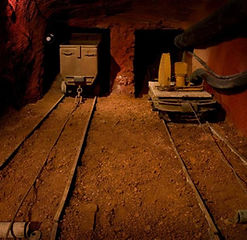 mine-de-bauxite-patrimoine-historique-musee-gueules-rouges-tourves-tourisme-varois.jpg