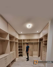 Maderal Closets