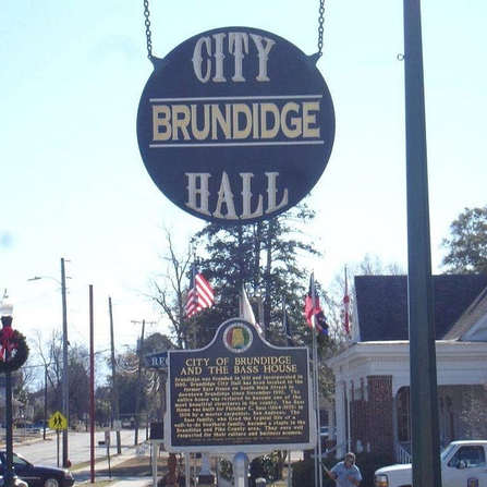 Discover the Charming Small Town of Brundidge, Alabama: Top 5 Things to Do in 2023