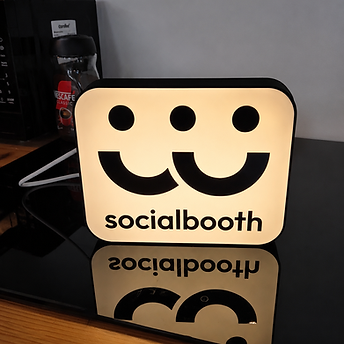 light box tavolo socialbooth.png
