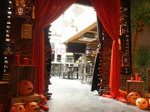 HALLOWEEN THEMED AREA DECORATION