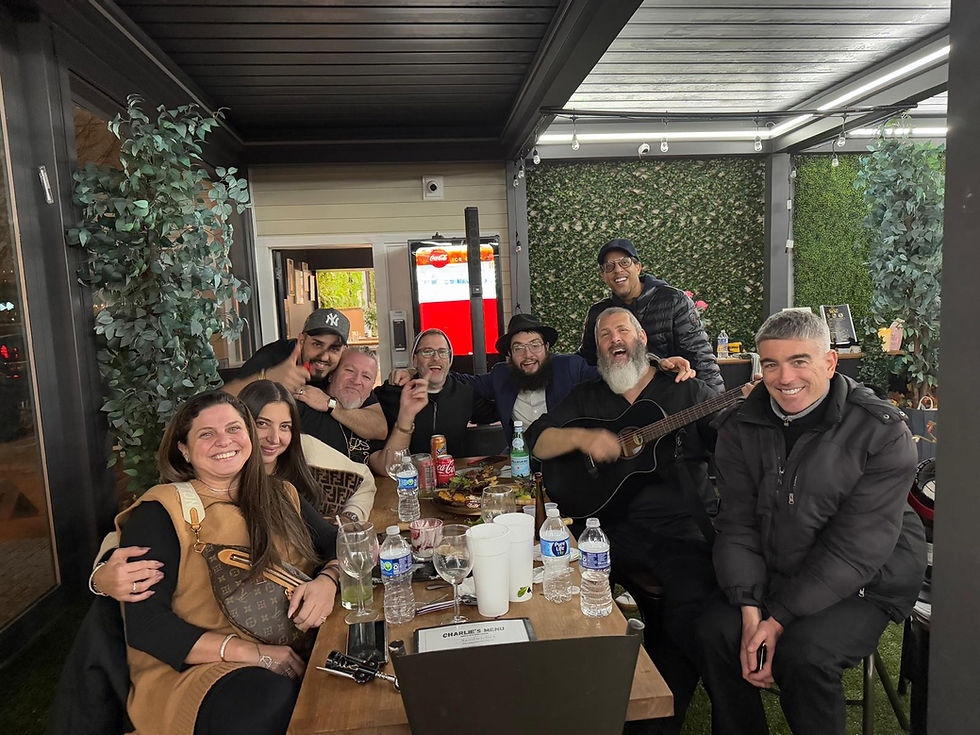 After the event Adi stayed to hang out with his guitar