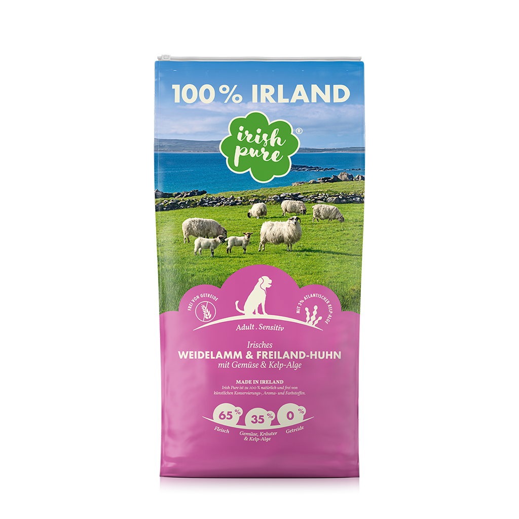 Agneau de pâturage irlandais et poulet fermier avec légumes et algues de varech,