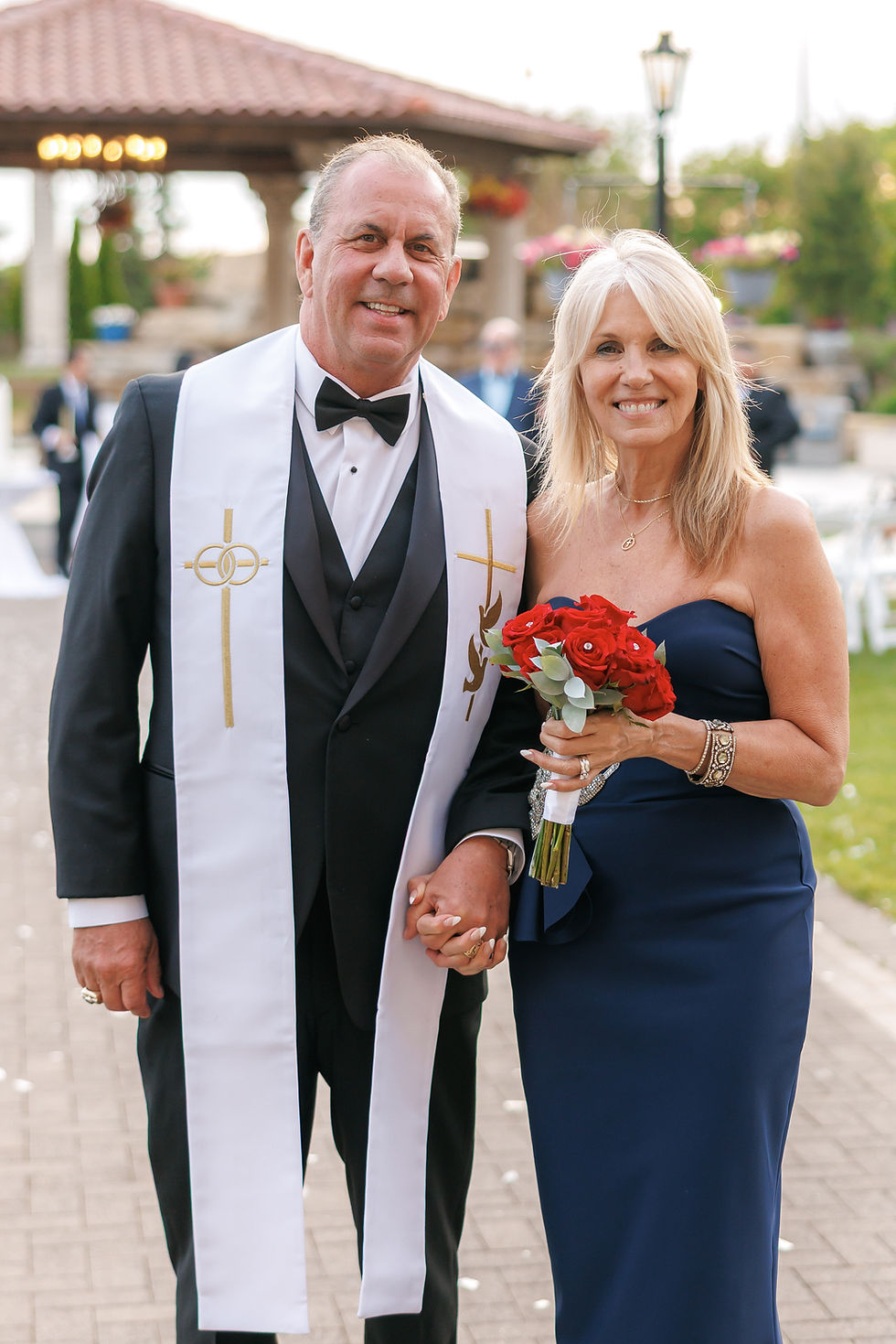 Dr. Jhon Jevitz with his wife